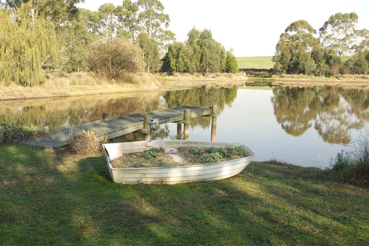 Little Lake Cottage Nyora Εξωτερικό φωτογραφία